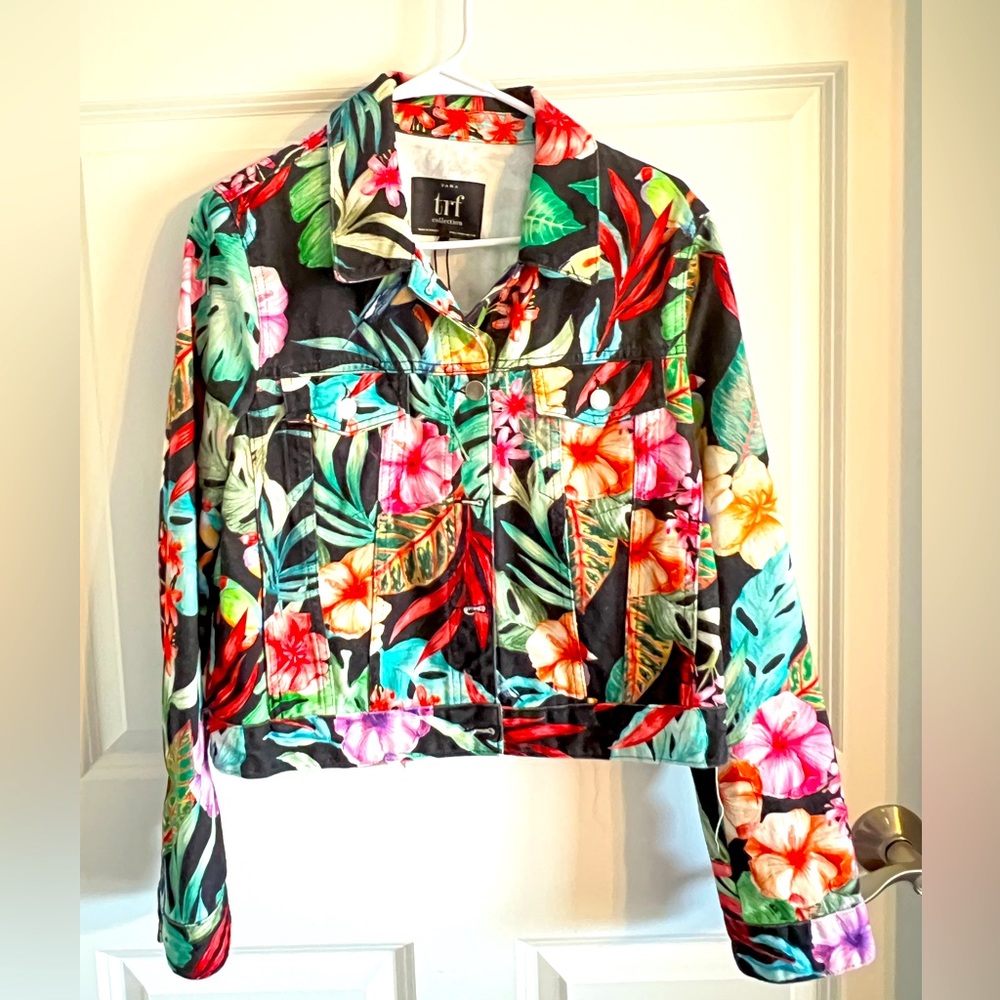 NWT Zara TRF Collection Women’s Jean Jacket